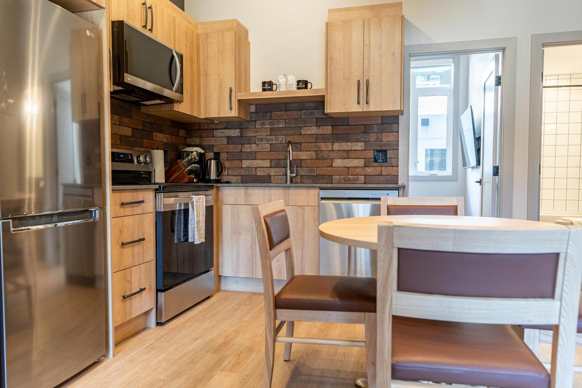 Basecamp Suites Revelstoke Camera foto